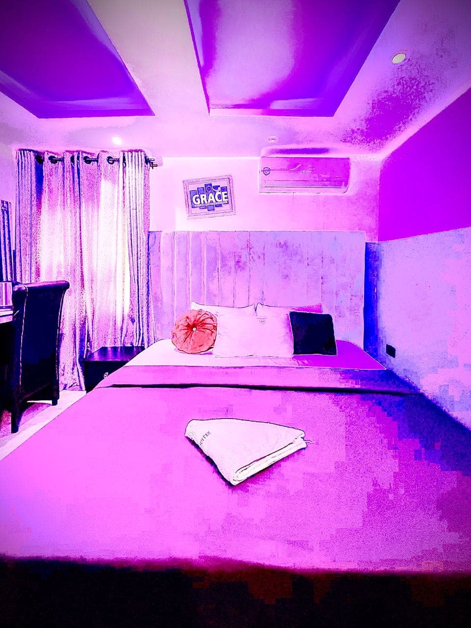 Premium room at Ikad Hotel & Suites Victoria Island, photo 2
