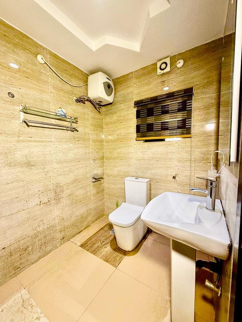 Premium room at Ikad Hotel & Suites Victoria Island, photo 3