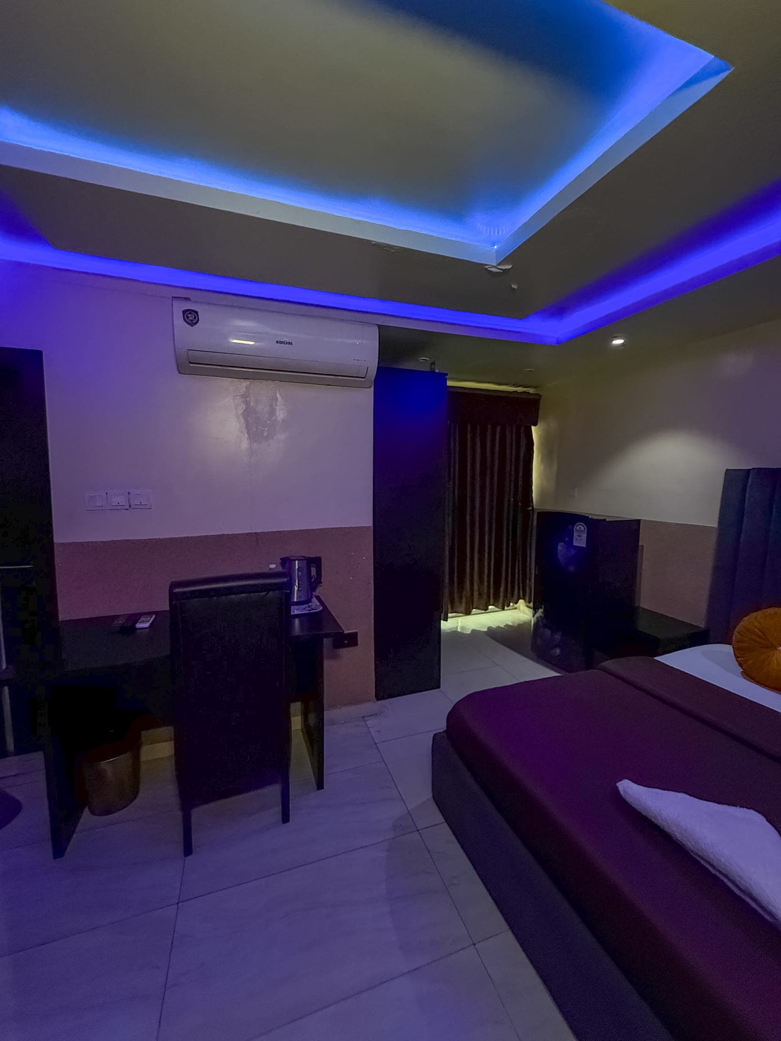Master room at Ikad Hotel & Suites Victoria Island, photo 4