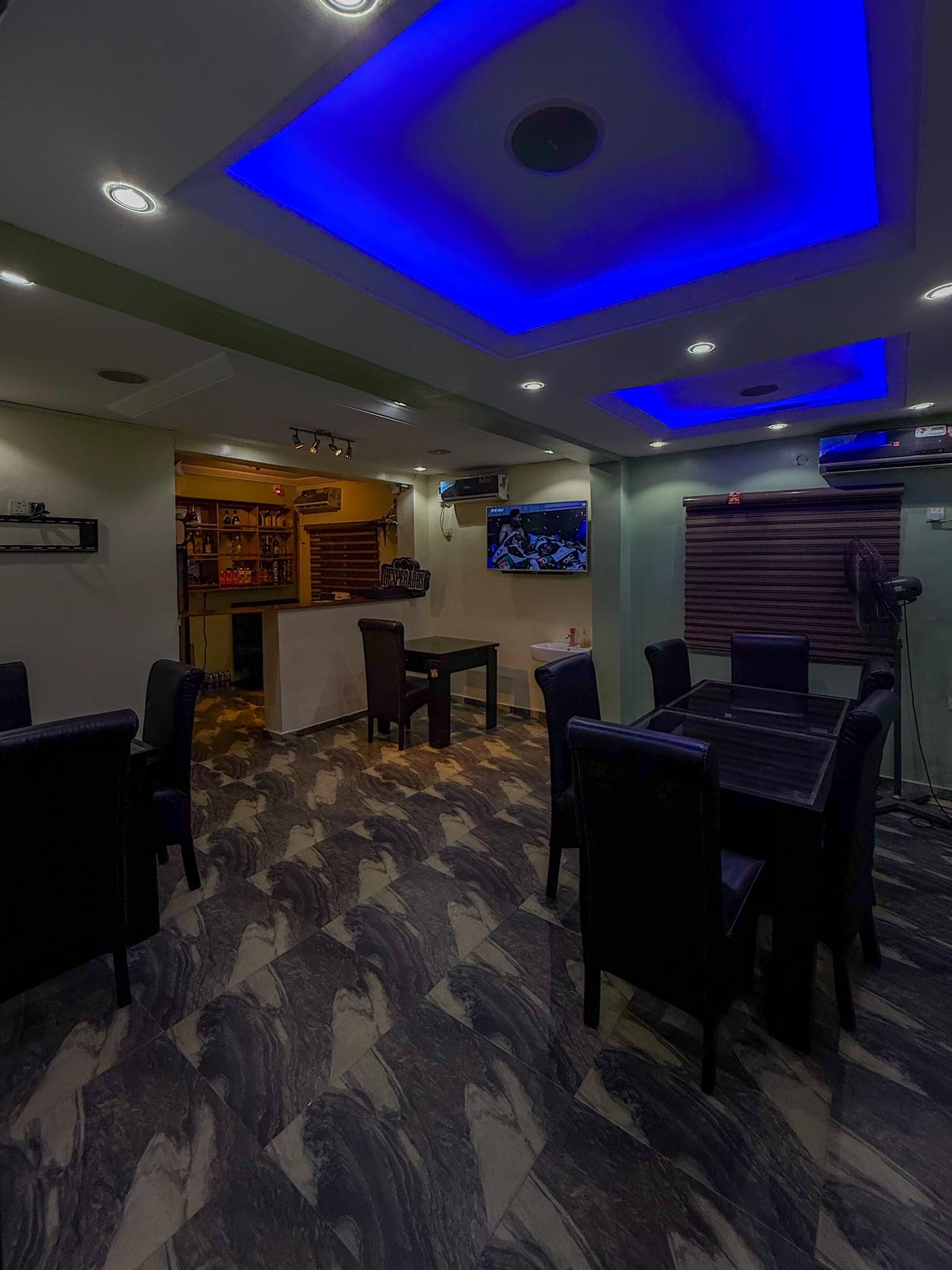 Bar and restaurant at Ikad Hotel Yaba